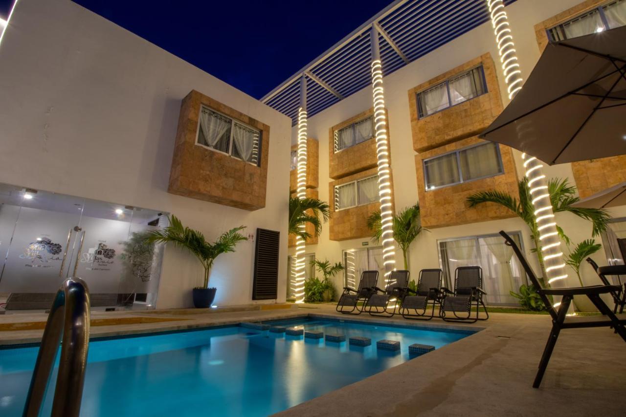 Hotel Villas Segovia Suites Playa Del Carmen Exterior photo